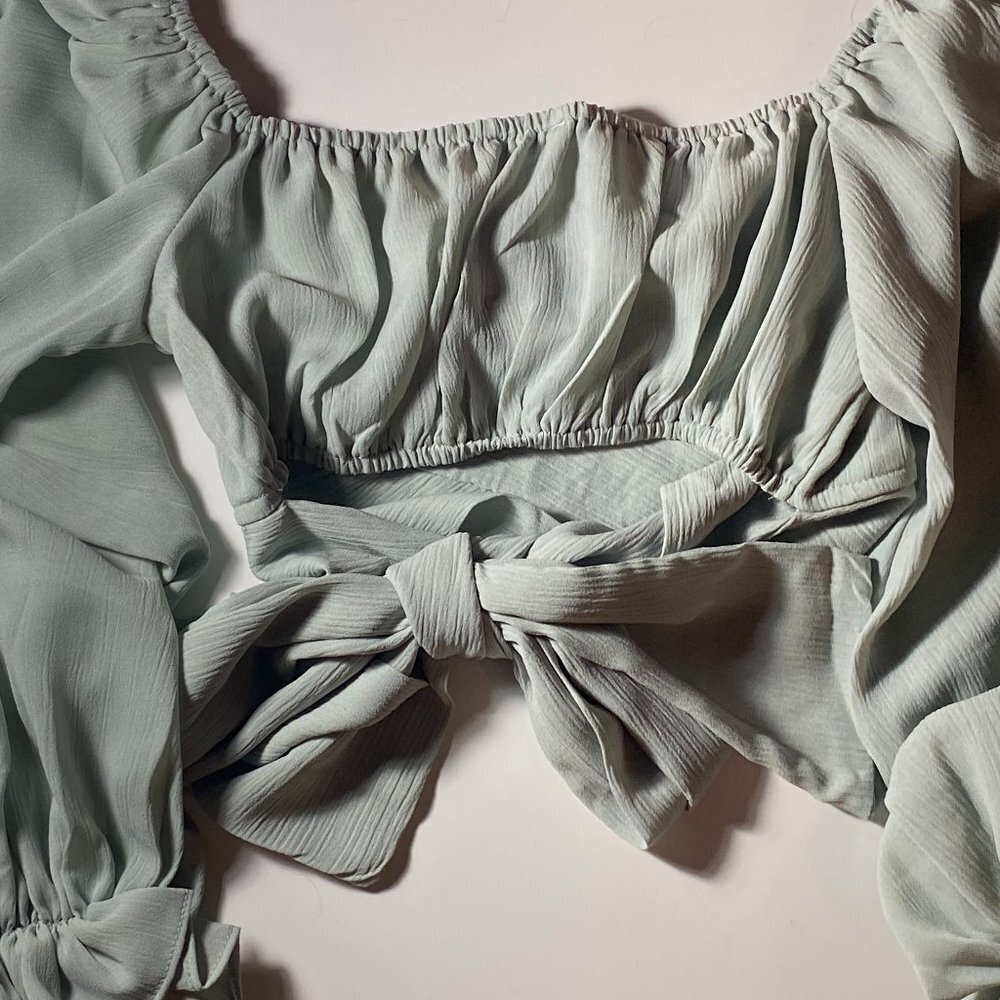 Beginning Boutique Ground Theory - Off-Shoulder Crop Top - Picture 5 of 7